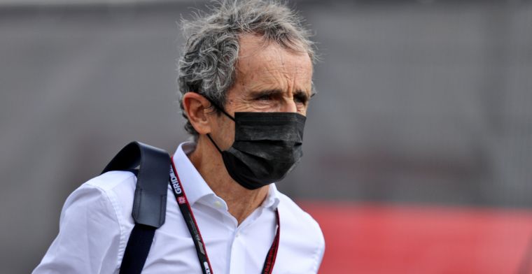Prost: ‘Hamilton mag zich gelukkig prijzen met Verstappen’