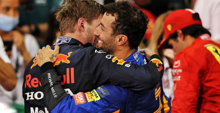 Ricciardo jaloers op Verstappen: 'Daar had ik graag aan meegedaan'