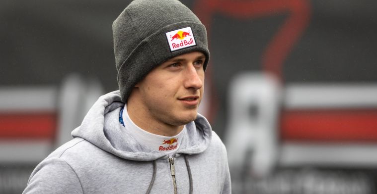 Perez moet zijn stoeltje afstaan aan Red Bull-talent tijdens VT1 in Spanje