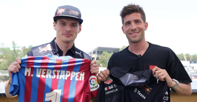 F1 Social Stint | Verstappen wisselt shirt met Sergi Roberto